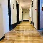 Ξενοδοχείο Savoy 2*