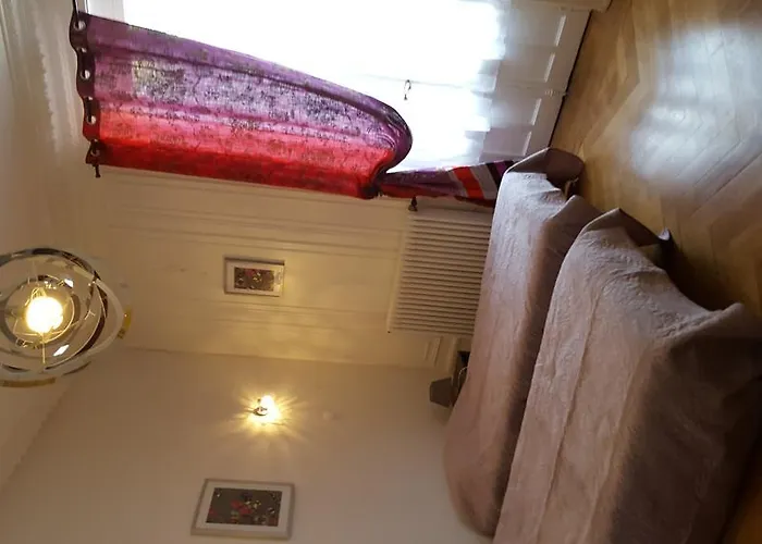 Savoy إيكس ليه با